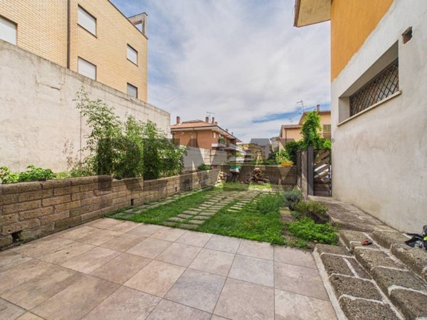 appartamento in vendita a Campagnano di Roma