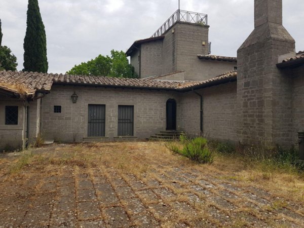 casa indipendente in vendita a Campagnano di Roma