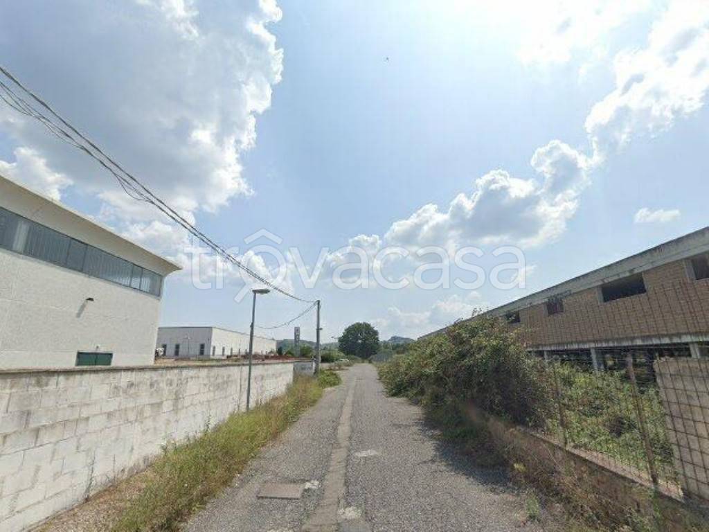 terreno edificabile in vendita a Campagnano di Roma