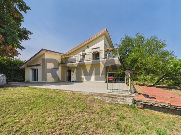 casa indipendente in vendita a Campagnano di Roma
