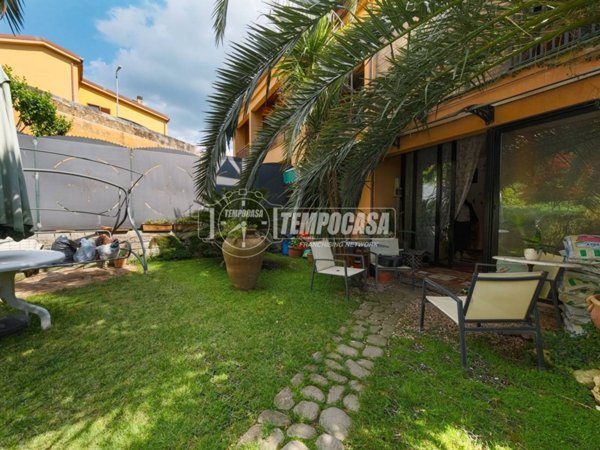 casa indipendente in vendita a Campagnano di Roma