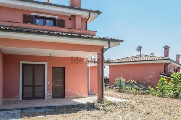 appartamento in vendita a Campagnano di Roma