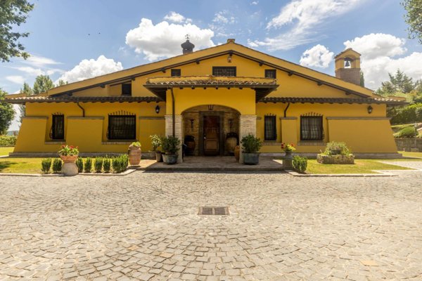 casa indipendente in vendita a Campagnano di Roma