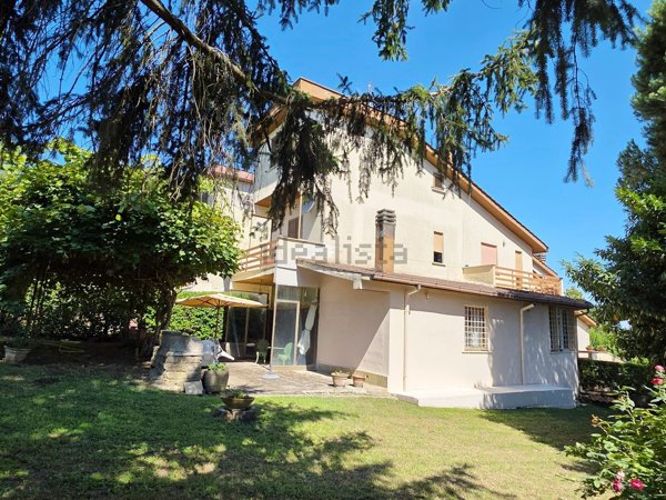 casa indipendente in vendita a Campagnano di Roma