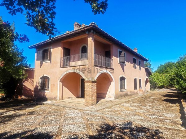 casa indipendente in vendita a Campagnano di Roma