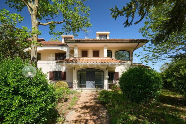 casa indipendente in vendita a Campagnano di Roma