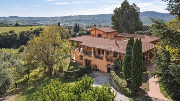 casa indipendente in vendita a Campagnano di Roma