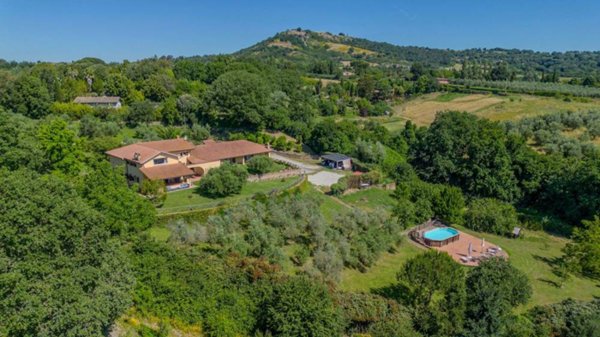 casa indipendente in vendita a Campagnano di Roma