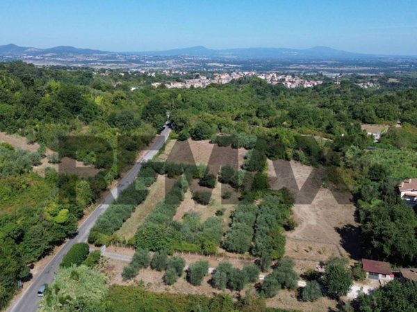 casa indipendente in vendita a Campagnano di Roma