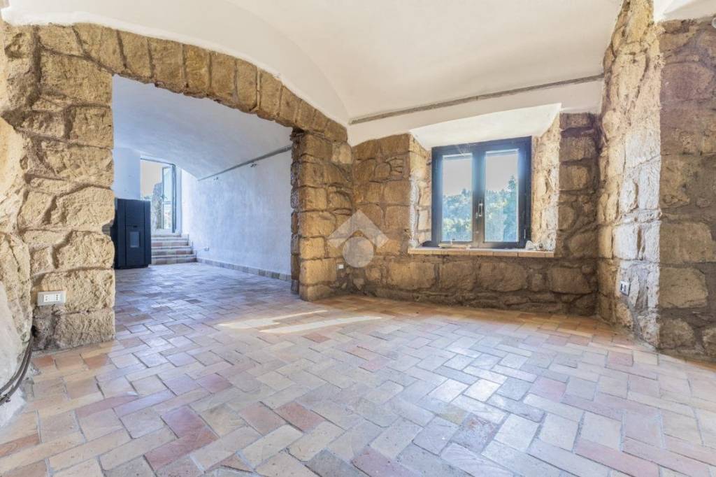 appartamento in vendita a Campagnano di Roma
