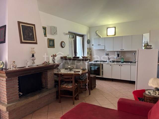 appartamento in vendita a Canale Monterano