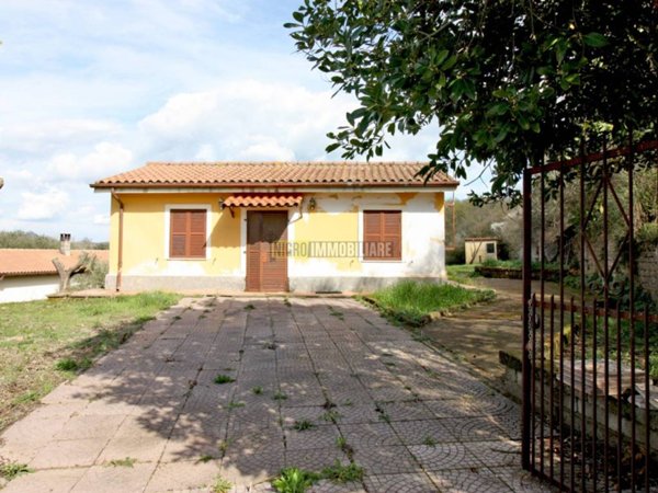 appartamento in vendita a Canale Monterano