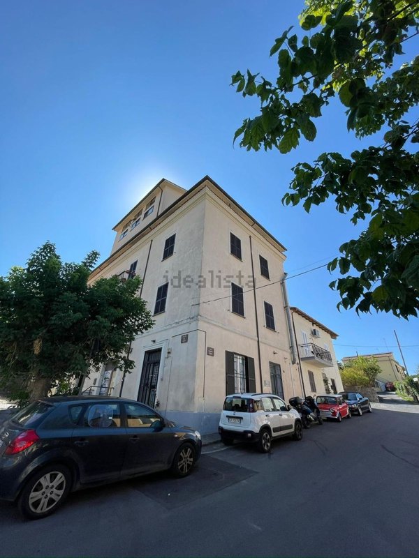 appartamento in vendita a Canale Monterano