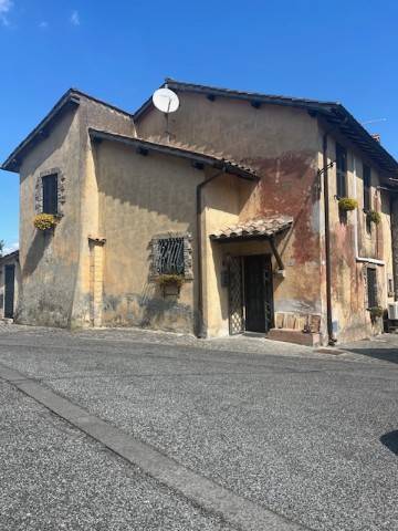 casa indipendente in vendita a Canale Monterano