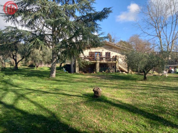 casa indipendente in vendita a Canale Monterano in zona Montevirginio