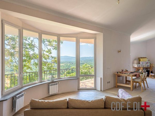 casa indipendente in vendita a Canale Monterano