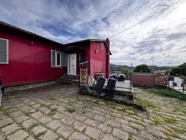 casa indipendente in vendita a Canale Monterano in zona Montevirginio