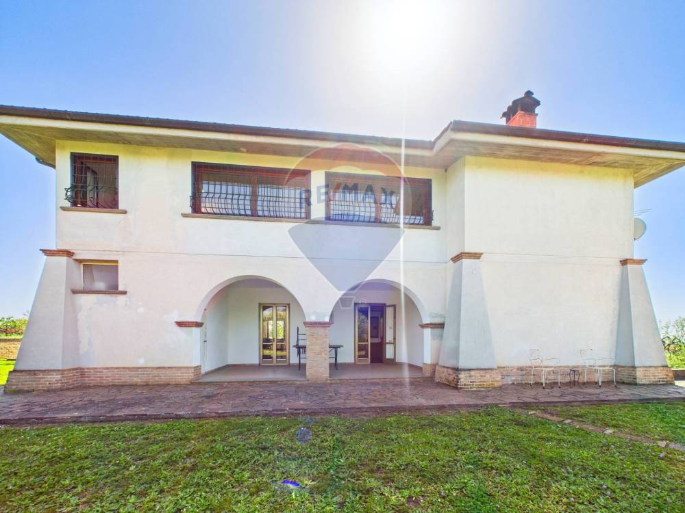 casa indipendente in vendita a Canale Monterano