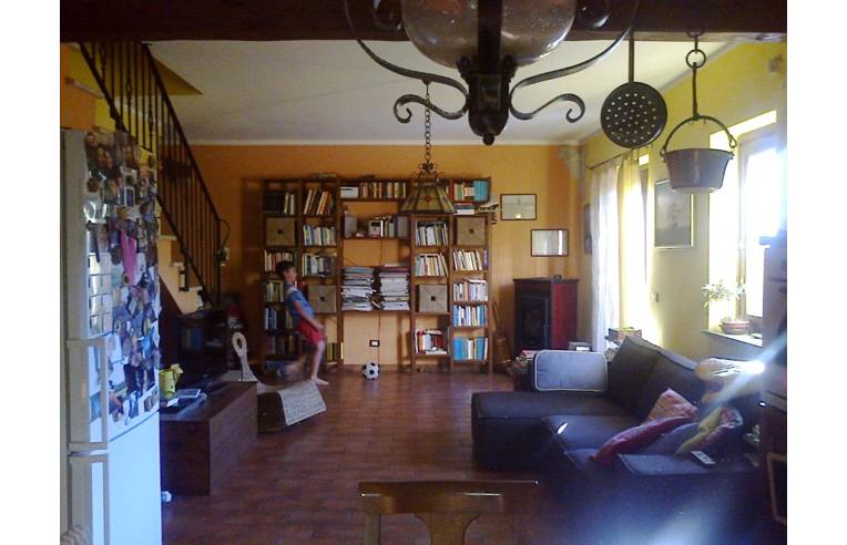 casa indipendente in vendita a Canale Monterano