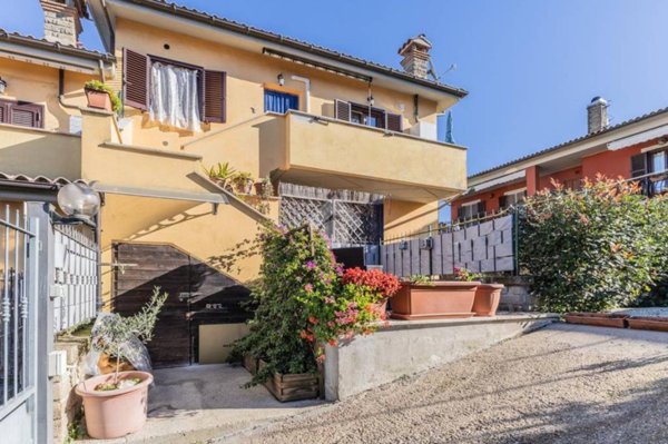 appartamento in vendita a Canale Monterano