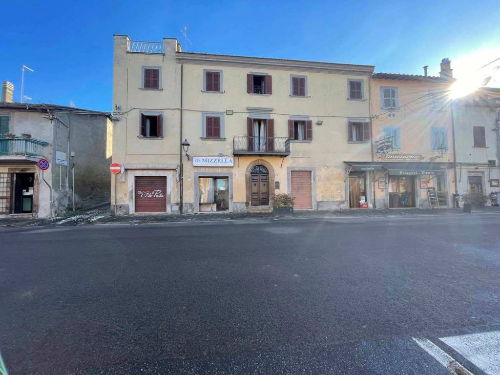 appartamento in vendita a Canale Monterano