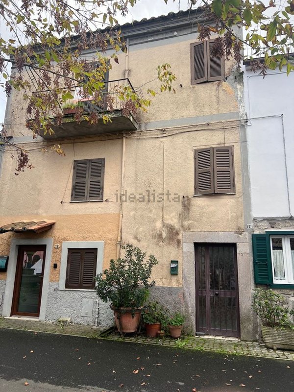 appartamento in vendita a Canale Monterano in zona Montevirginio