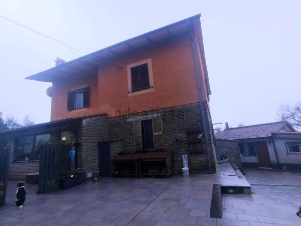 appartamento in vendita a Canale Monterano