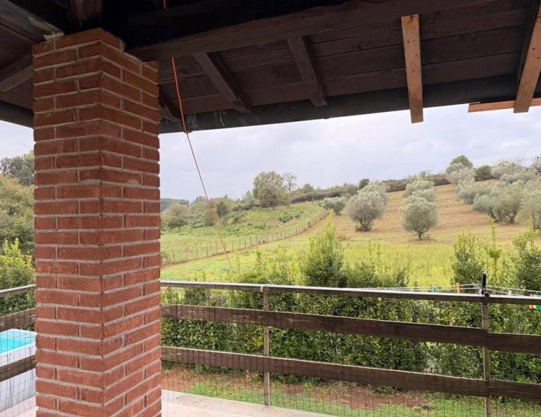 casa indipendente in vendita a Canale Monterano