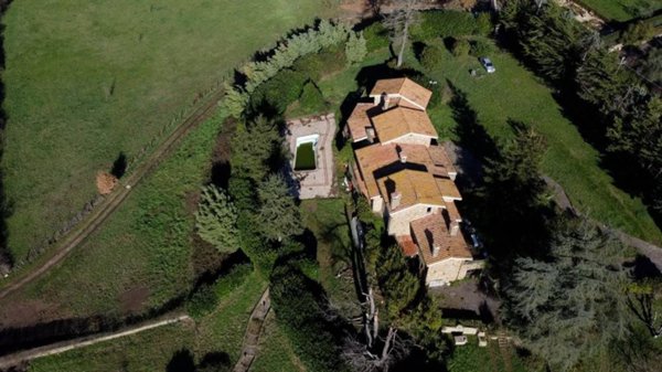 negozio in vendita a Canale Monterano