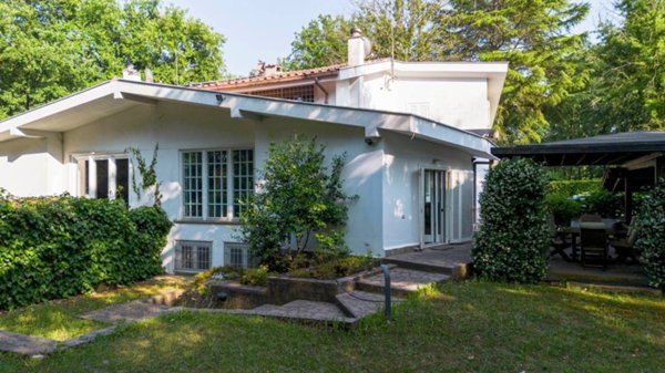 casa indipendente in vendita a Canale Monterano