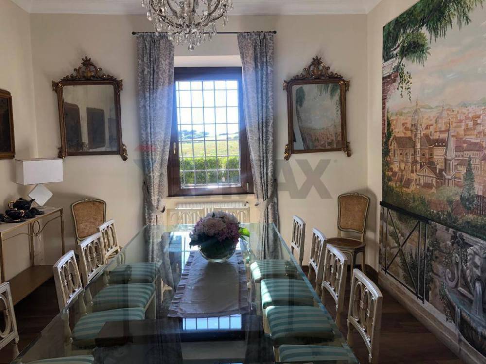 casa indipendente in vendita a Canale Monterano