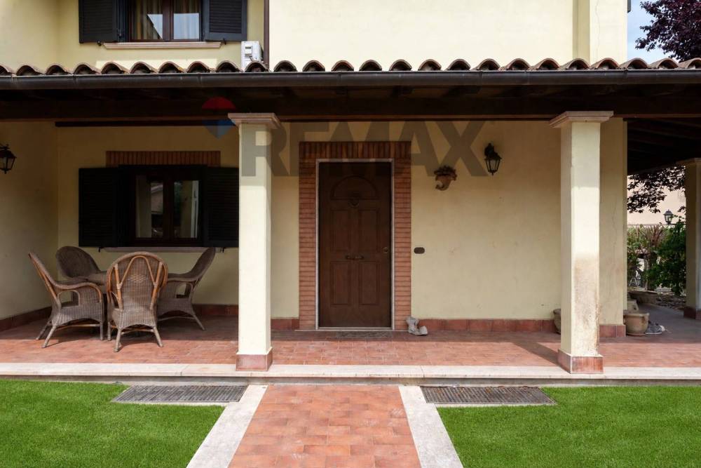 casa indipendente in vendita a Canale Monterano