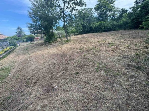terreno in vendita a Canale Monterano