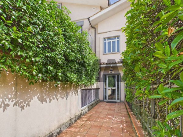 appartamento in vendita a Canale Monterano