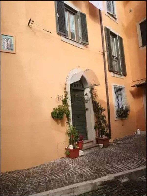 appartamento in vendita a Canterano