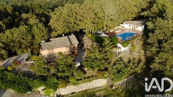 casa indipendente in vendita a Canterano