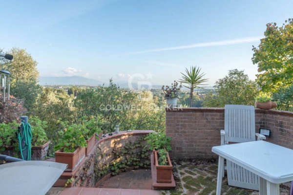 casa indipendente in vendita a Capena