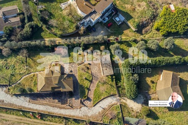 casa indipendente in vendita a Capena