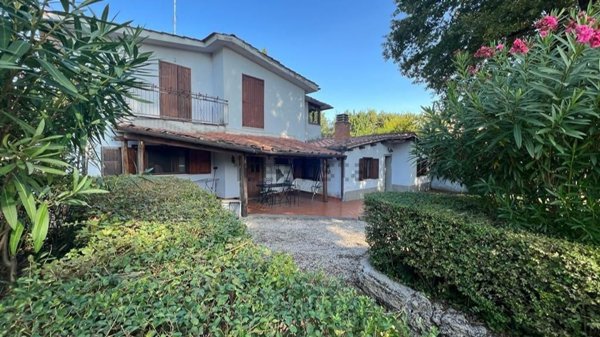 pentavano in vendita a Capena