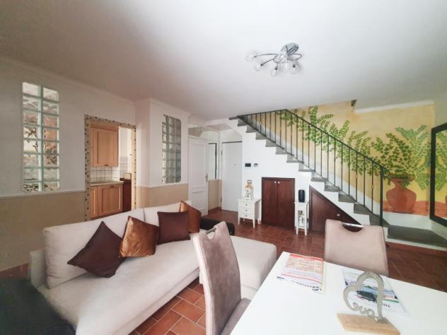 casa indipendente in vendita a Capena