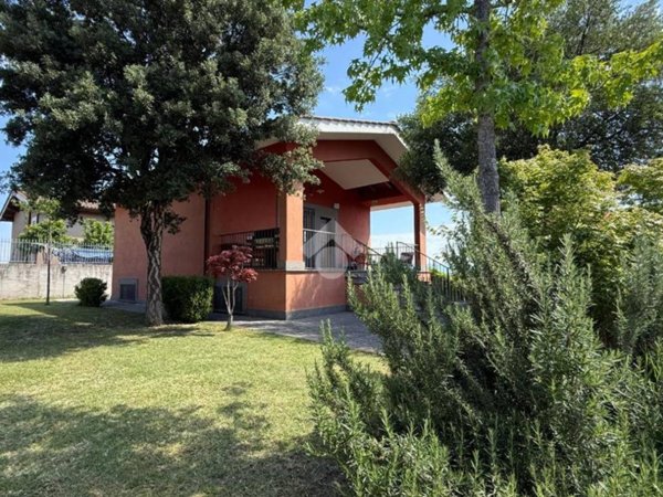casa indipendente in vendita a Capena