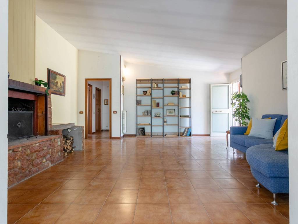 casa indipendente in vendita a Capena