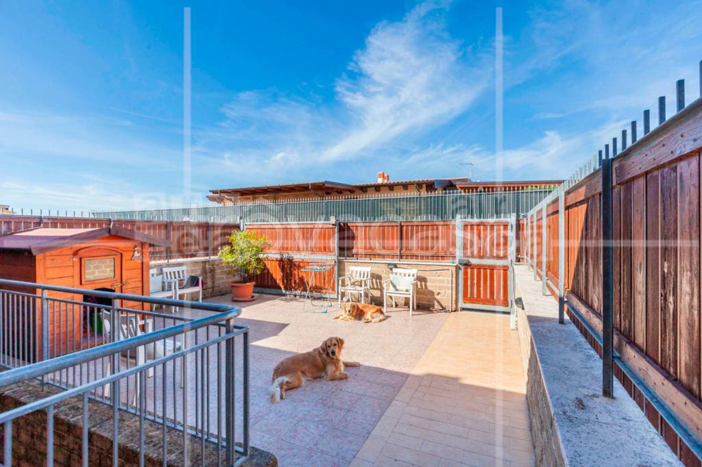 casa indipendente in vendita a Capena