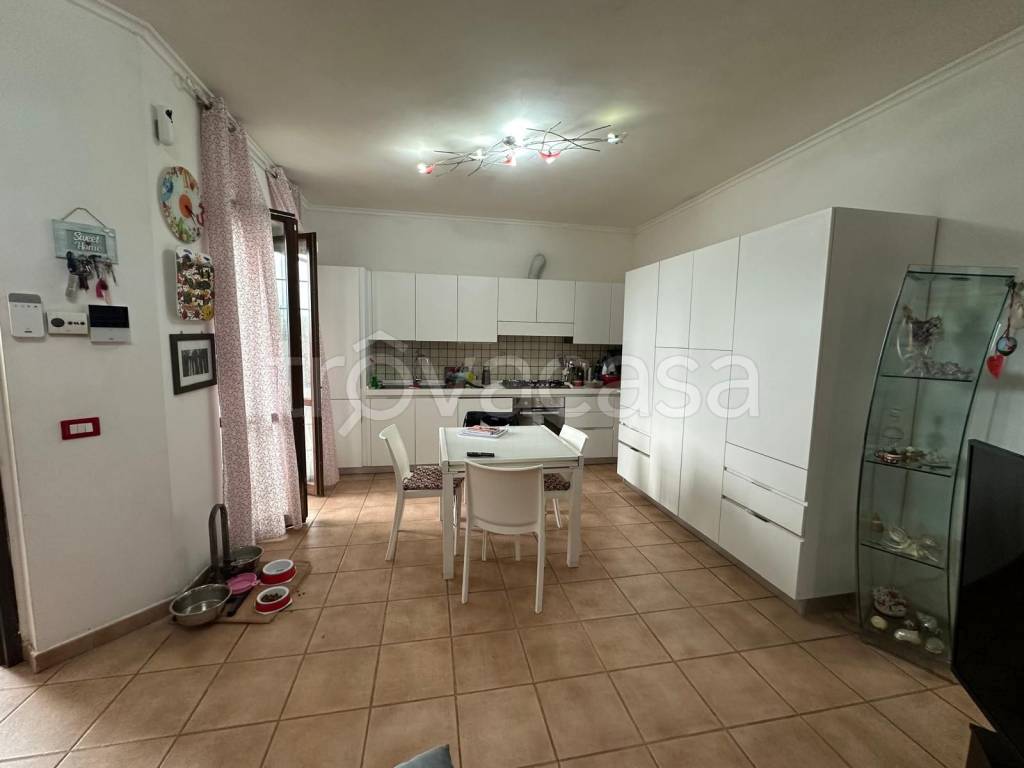 casa indipendente in vendita a Capena