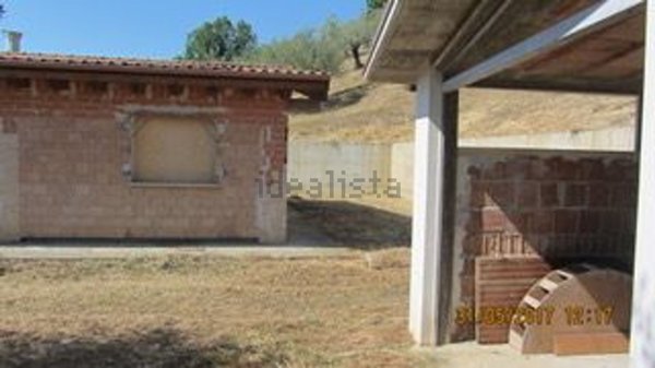 casa indipendente in vendita a Capena