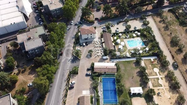 negozio in vendita a Capena