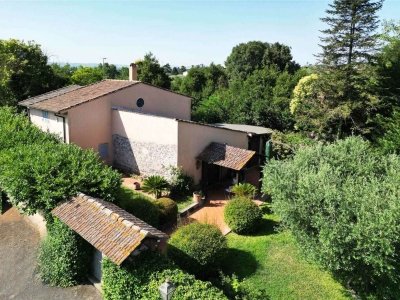 casa indipendente in vendita a Capena