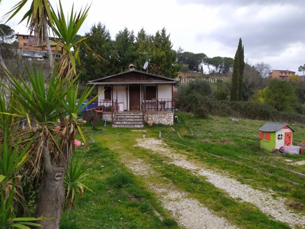 casa indipendente in vendita a Capena