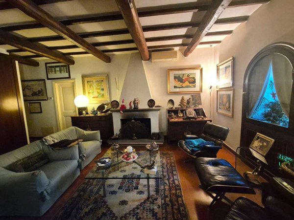 casa indipendente in vendita a Capena