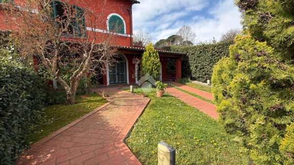 casa indipendente in vendita a Capena